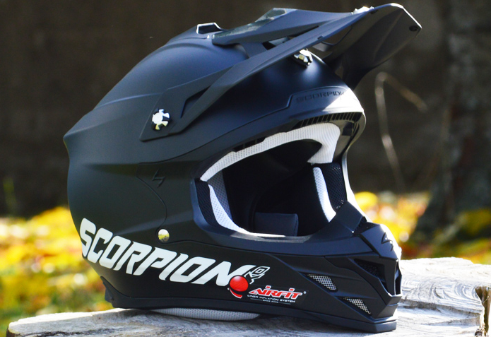 News produit 2015 : Sac coqué pour casque moto Race Case Scorpion