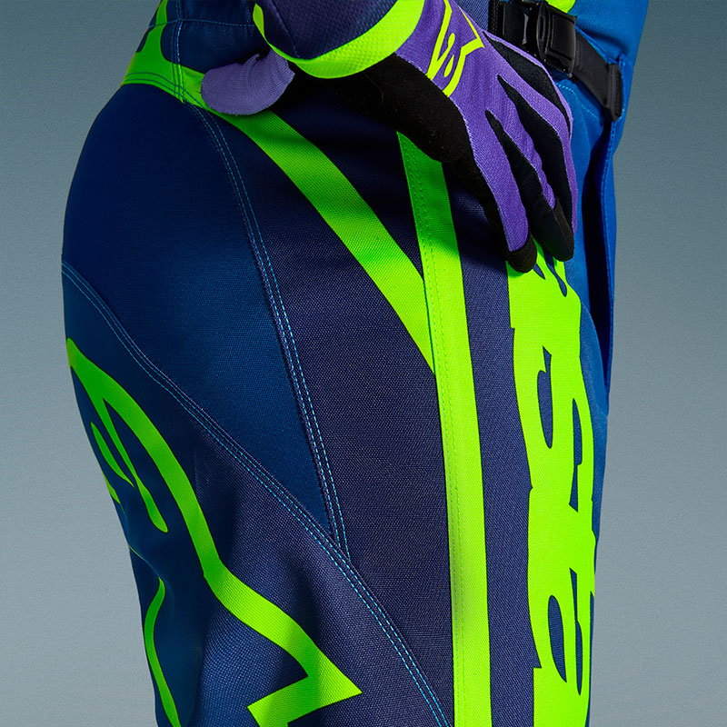 3721226 7050 Fluid Apex P zoom1