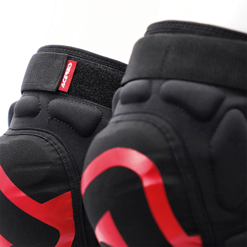 acerbis protection genoux soft noir rouge logo cross sx