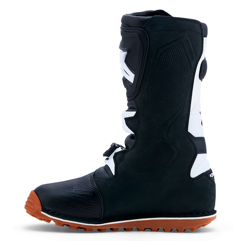 botttes tech t moto alpiestar noir blanc camel profil