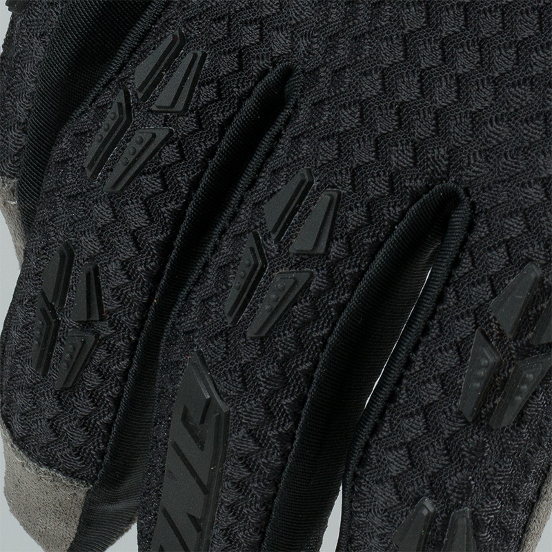 gant one industries 2026 x 200 noir cross