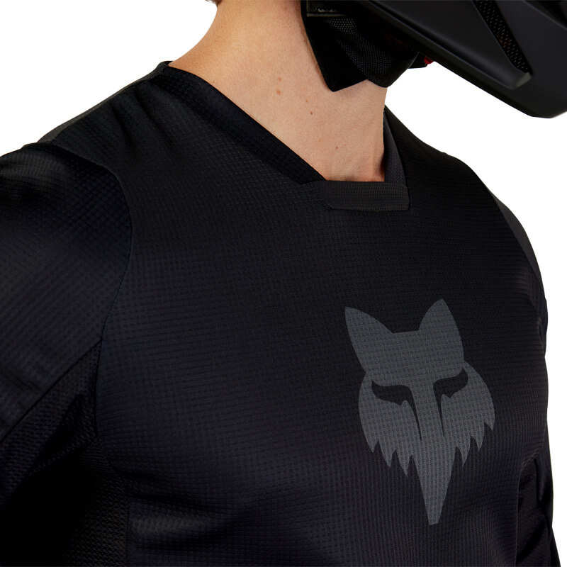 maillot fox racing 180 blackout 2024 head