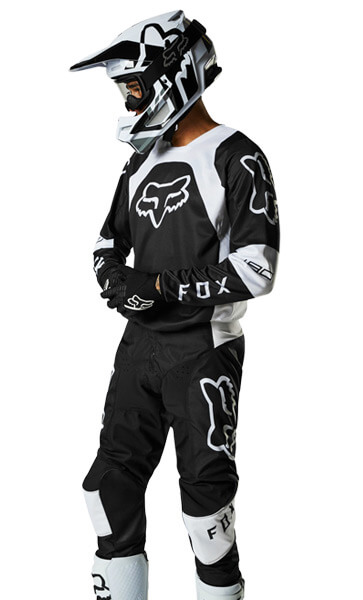 tenue fox noir
