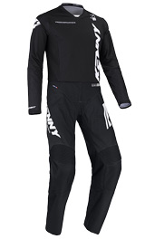 Tenue Cross Kenny Performance Solid Black 2027