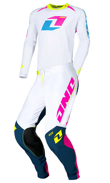 Tenue Cross One Industries X-297 Miami 2026